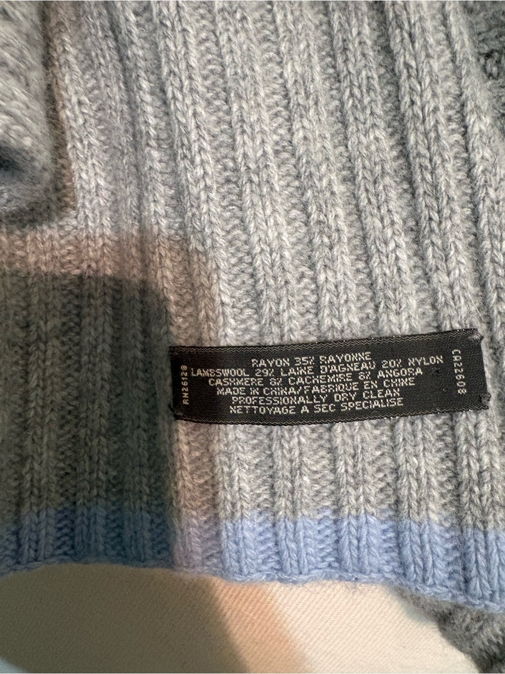 Coach Grey Ribbed Scarf with Light Blue Trim - Picture 3 of 3